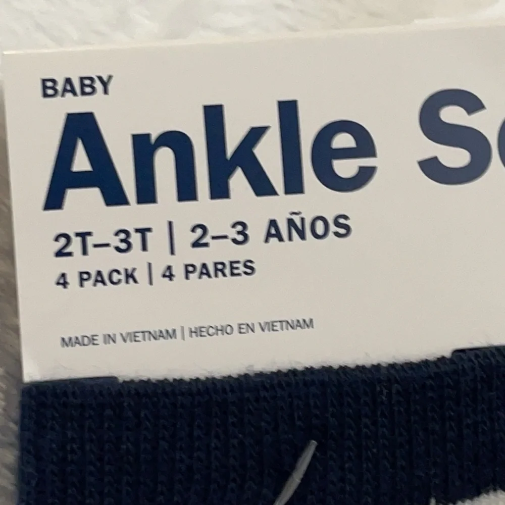 Old Navy new four